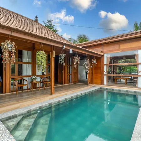 Villa Kayu Mas